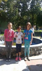 3 razred devojcice.jpg